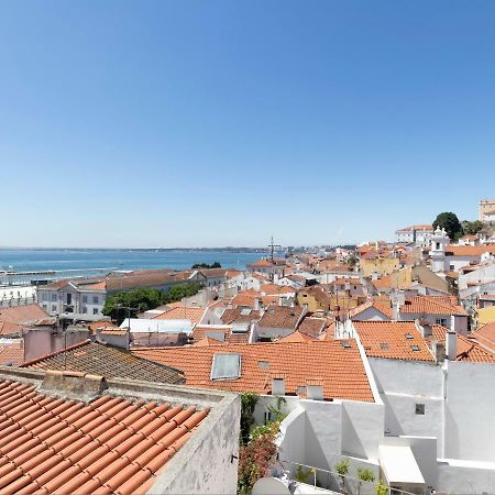 Lisbon Alfama Street View Apartment Екстериор снимка